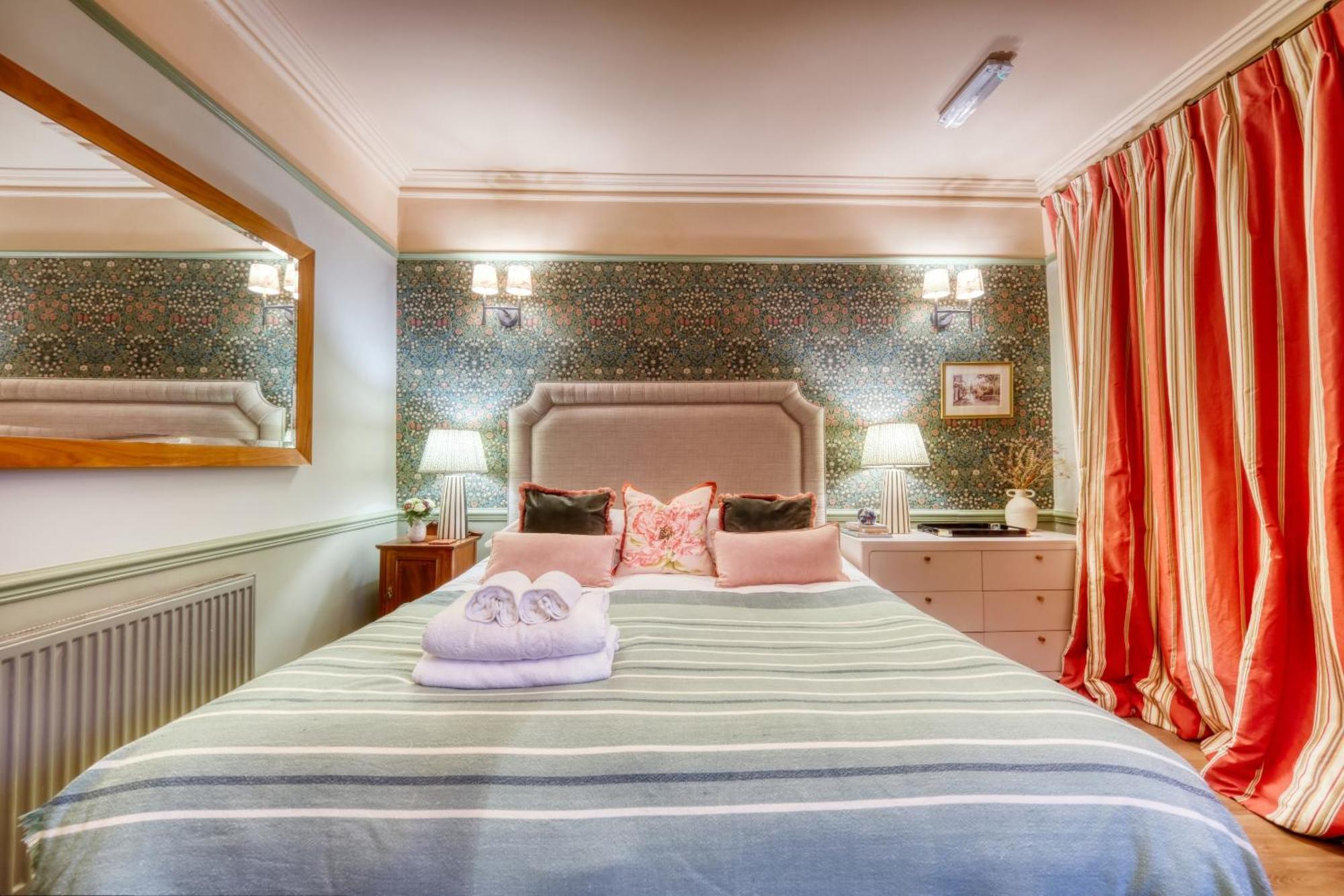 Hotel The Bluebell Bath Exterior foto